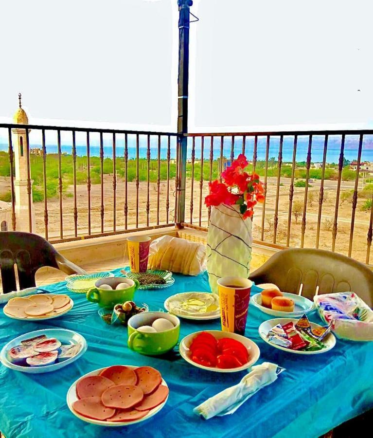 Sweimeh Dead Sea Lafamilia Albadwanアパートホテル エクステリア 写真