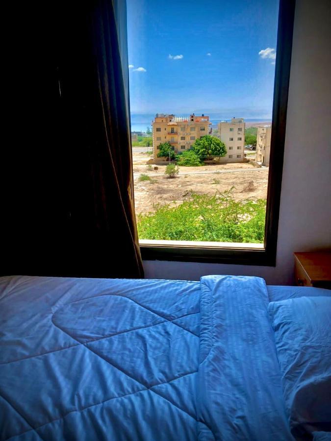 Sweimeh Dead Sea Lafamilia Albadwanアパートホテル エクステリア 写真
