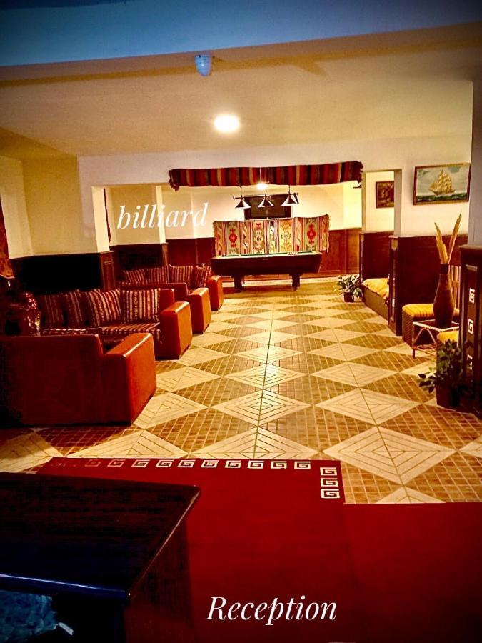 Sweimeh Dead Sea Lafamilia Albadwanアパートホテル エクステリア 写真